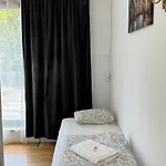 Amber 127