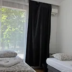 Amber 127 公寓